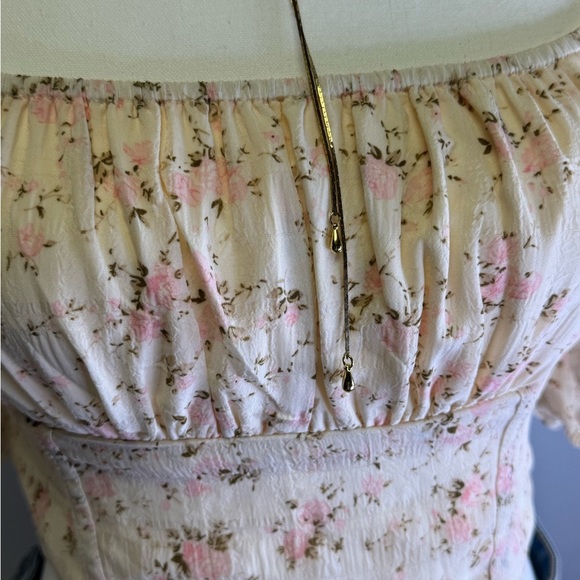 Altar'd State pink Smocked Baby doll top - Picture 3 of 8